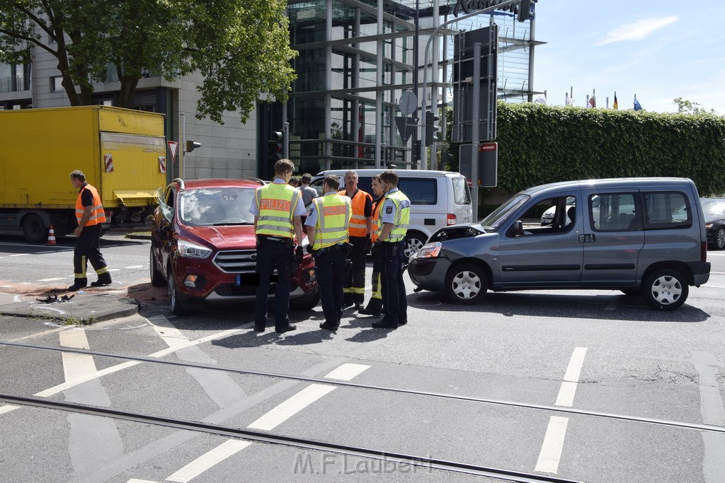 VU Koeln Deutz Mesekreisel P080.JPG - Miklos Laubert